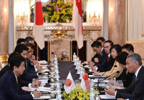 Japan, Singapore enhance bilateral ties - ảnh 1